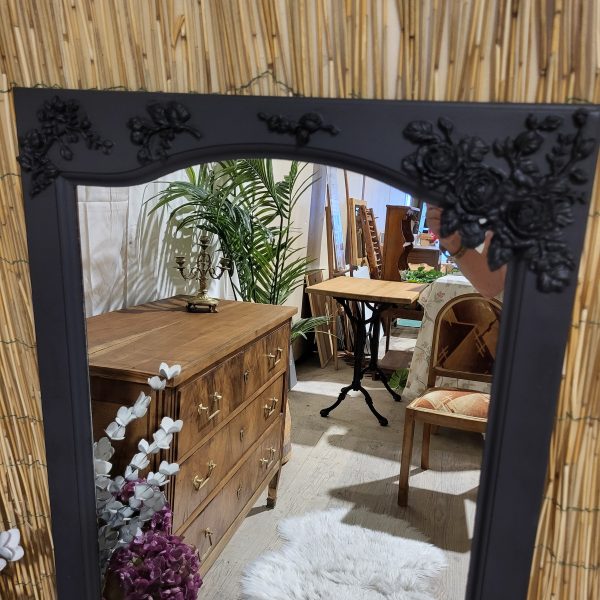 décoration d'intérieur. miroir ancien